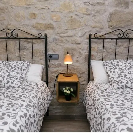 La Bodega De Puy Holiday home *